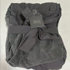 Restoration Hardware Dark Gray Percale Terry Robe